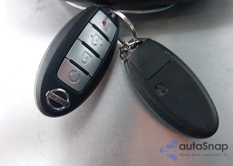 2017 Nissan Pathfinder Sv from USA, damaged, VIN 5N1DR2MN6HC665287